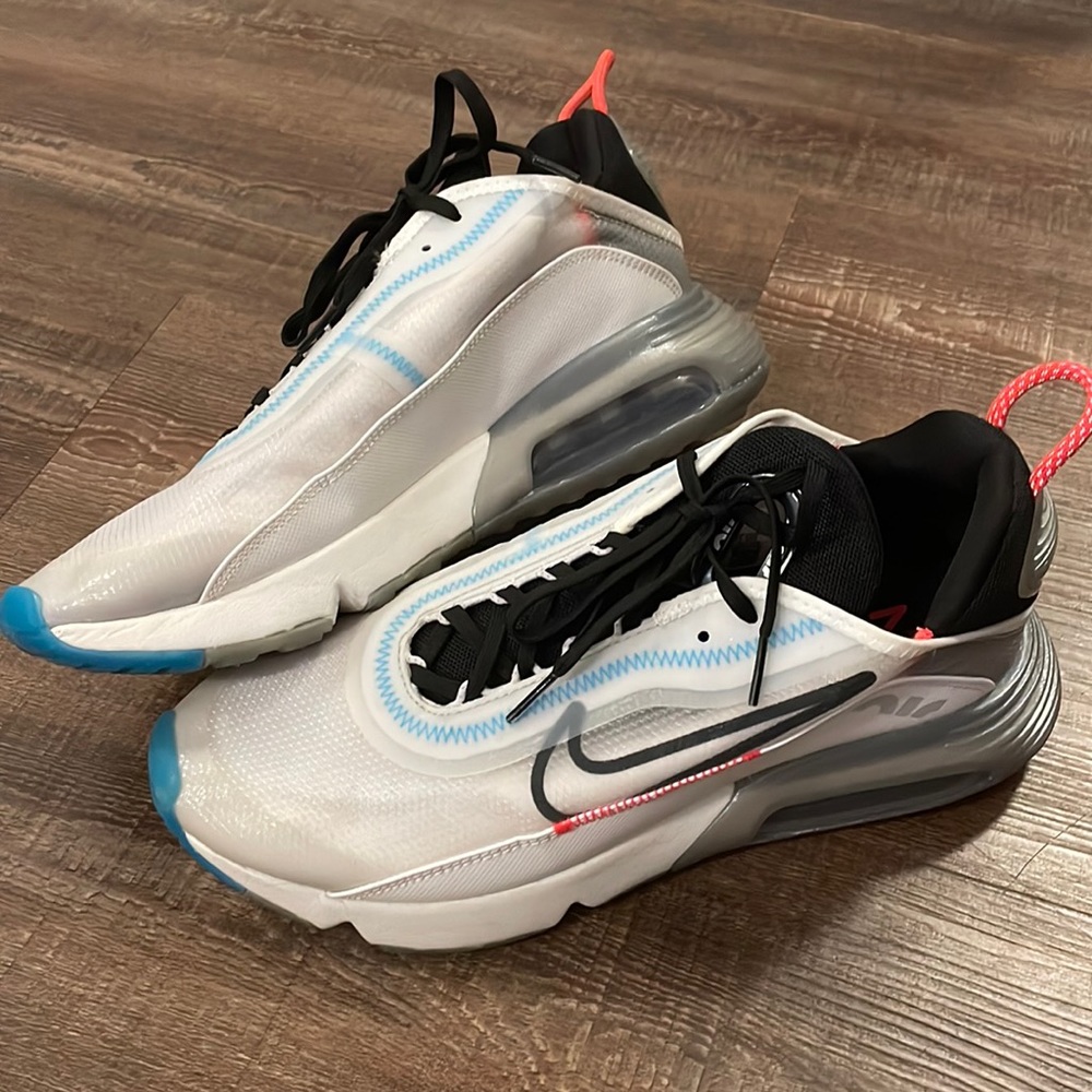Mens Nike Air Max 2090